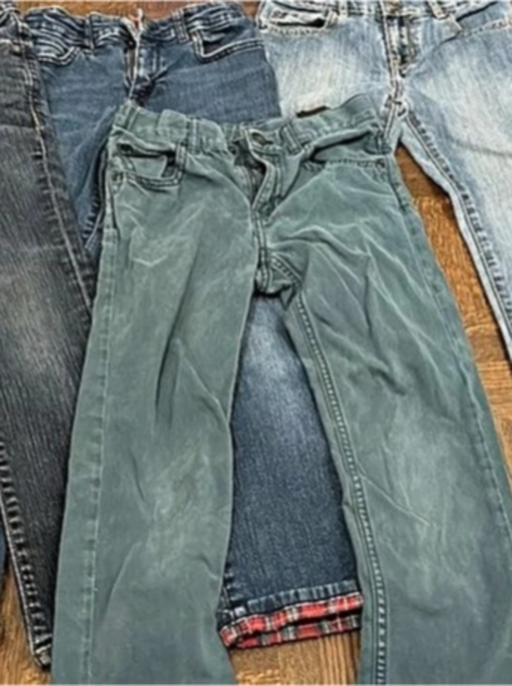 Jeans